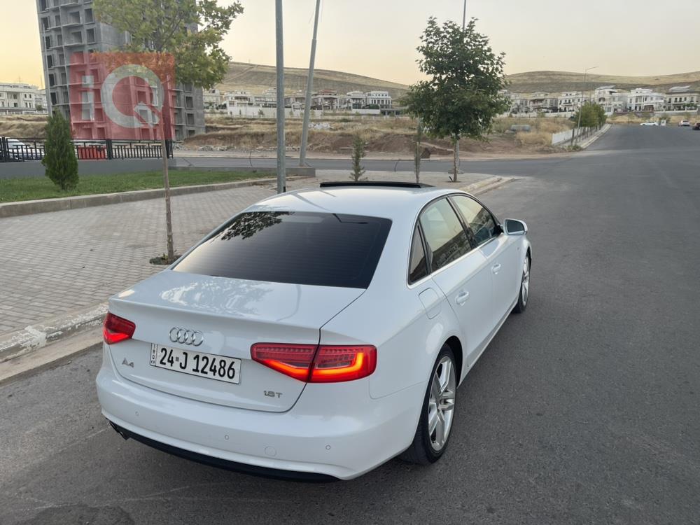 اودي A4